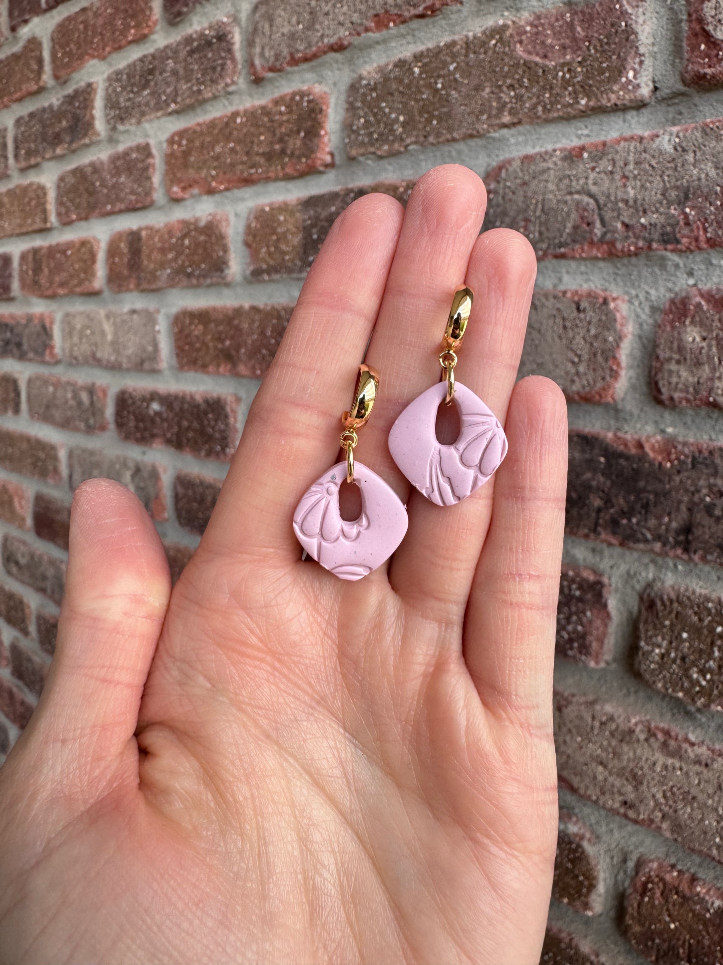 Dainty Floral Rhombus Earrings