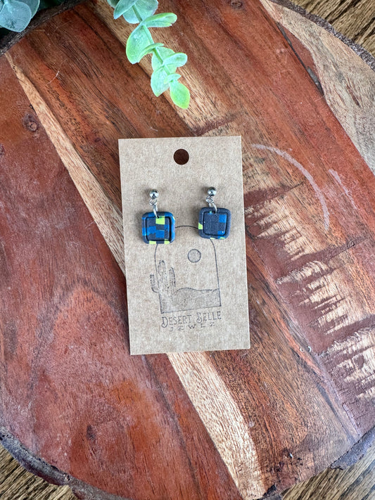 Small Square Dangles