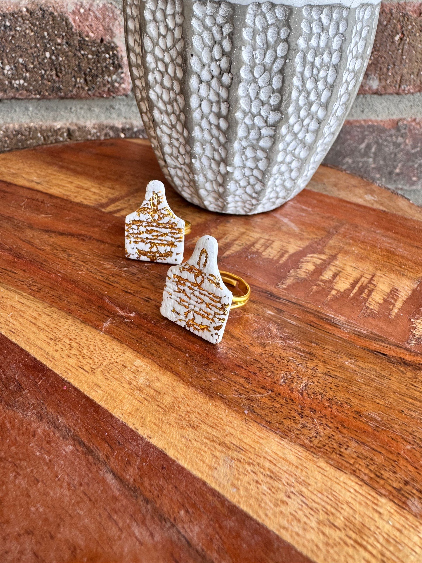 Boot Stitch Cow Tag Ring